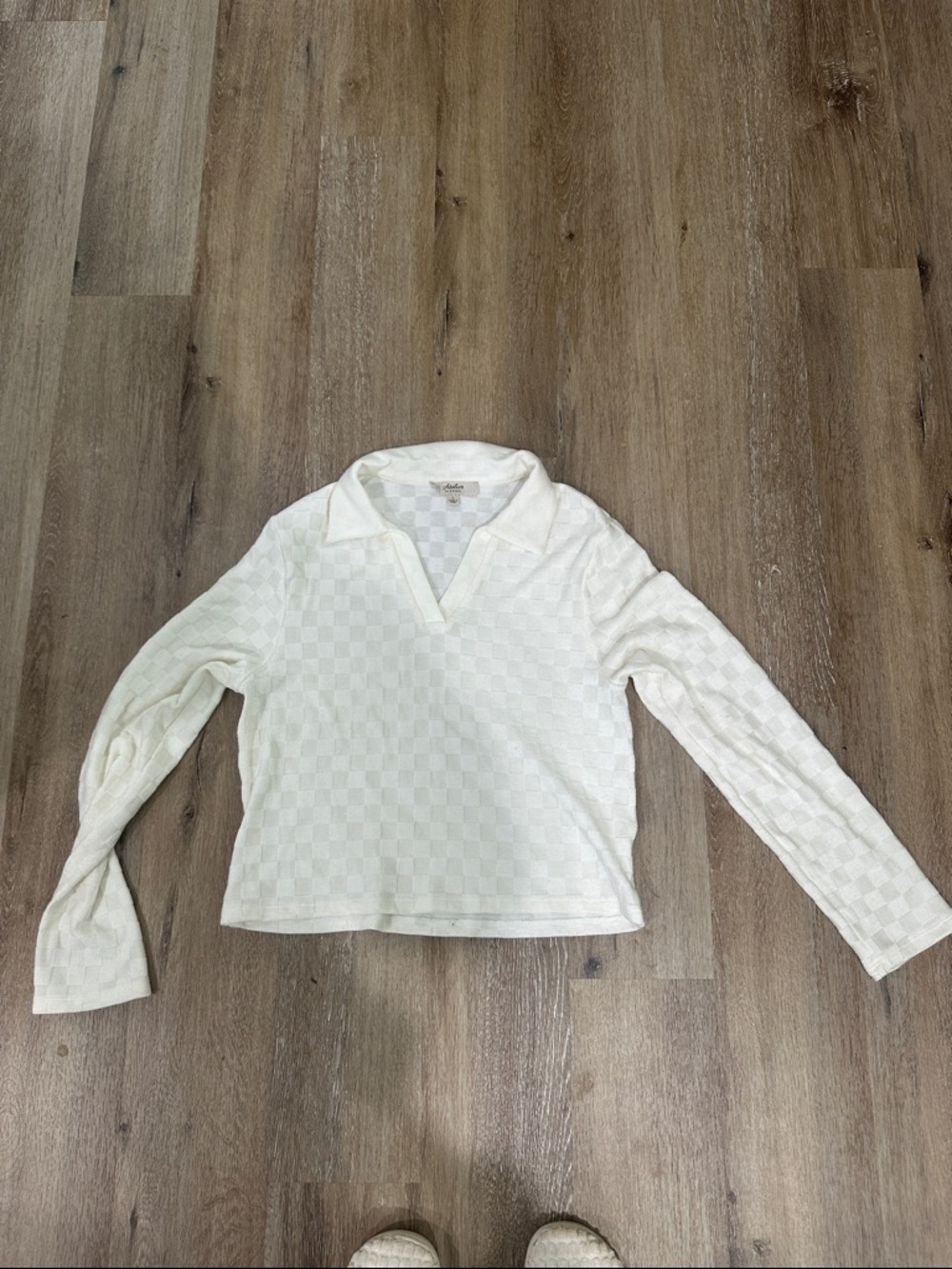 Cream V-Neck Collared Knit Sweater